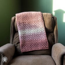 Easy Granny Stitch Crochet Blanket Free Pattern & Tutorial