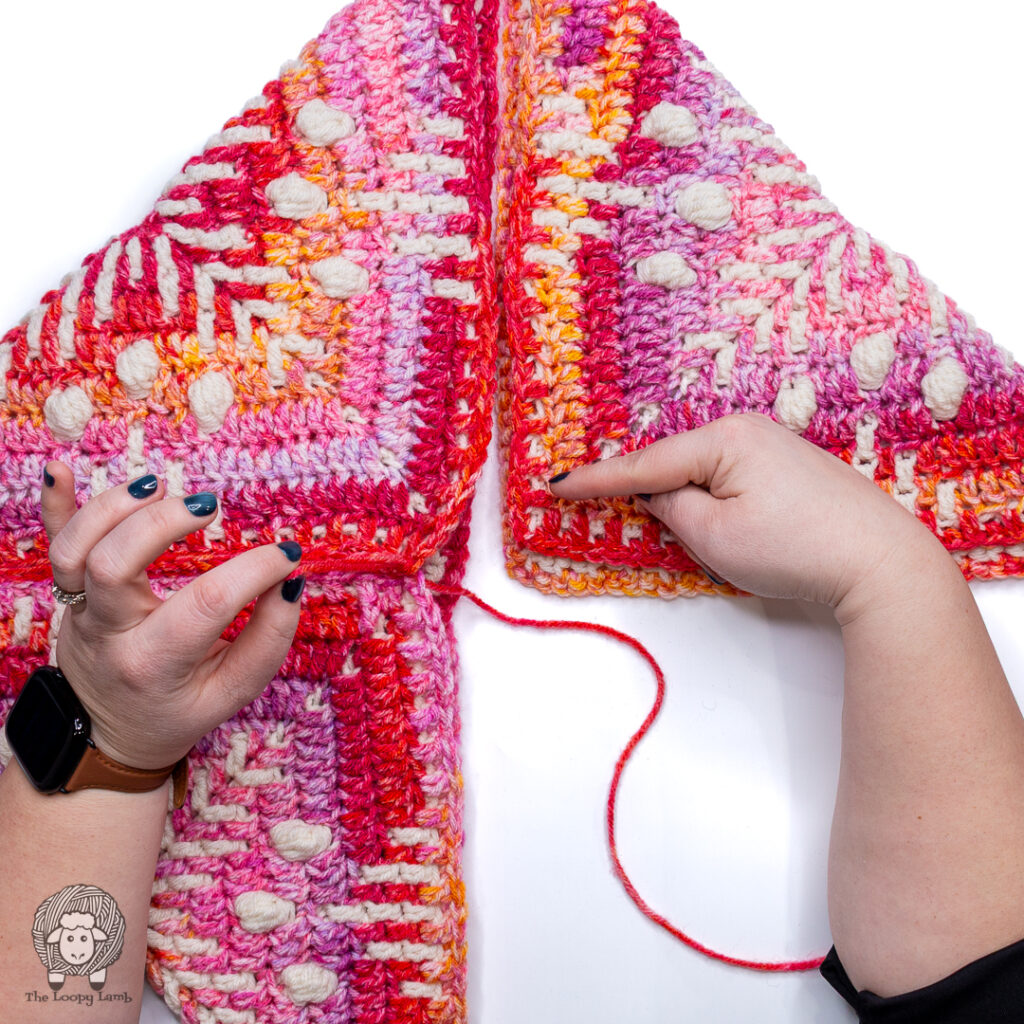 Joining granny squares to attach the third square using a continuous join